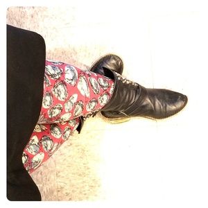 Well Worn Used Trashed Leather Booties Size 6